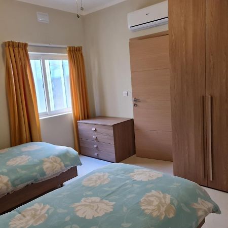Sea Breeze Apartment Zebbug  Luaran gambar